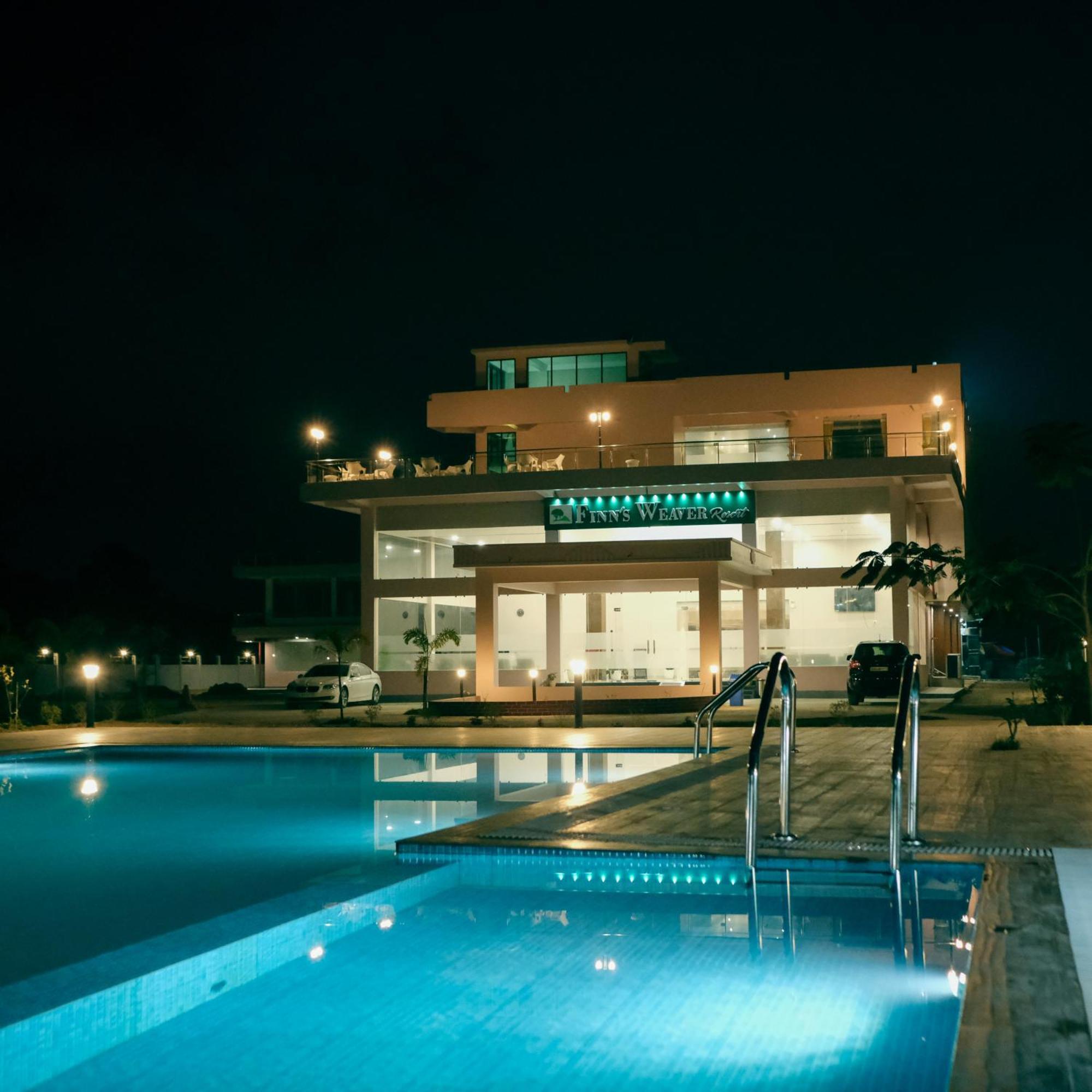 Finn'S Weaver Resort, Казіранґа Екстер'єр фото